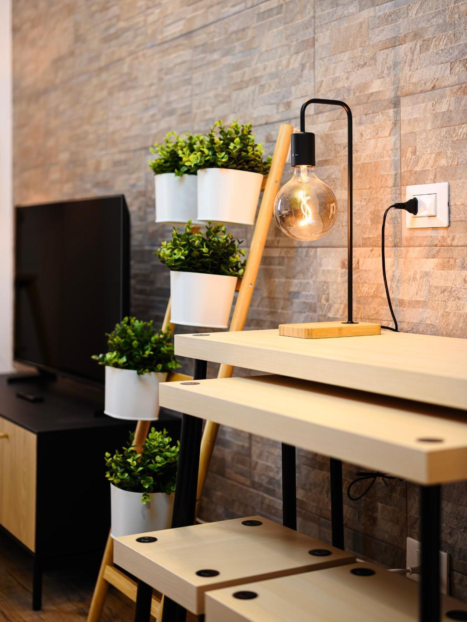 Insubria 8-6 - Monolocale Cool * Milan